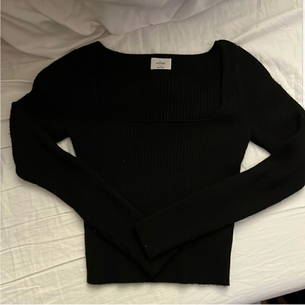 Aritzia Black Ribbed Sweater